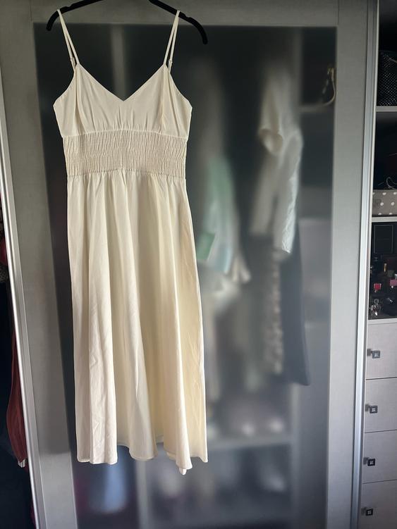 RUSTIC DRESS SECOND HAND