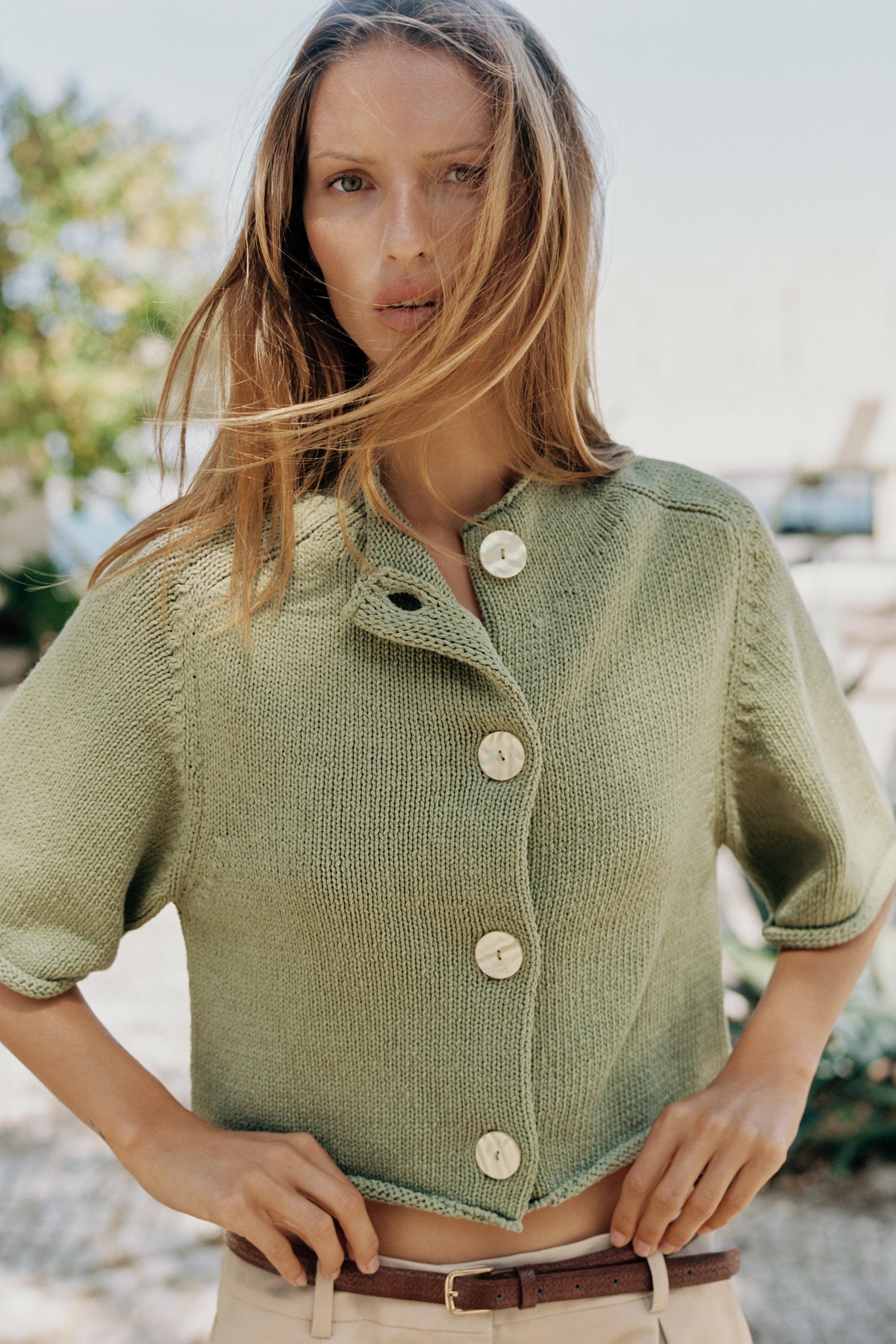 KNIT CARDIGAN WITH THREE-QUARTER SLEEVES
