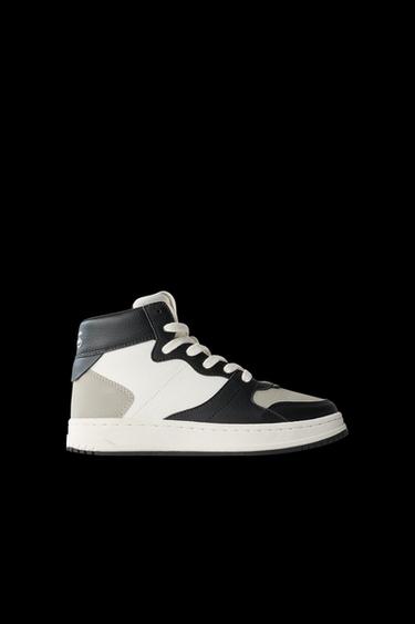 SPORTLICHER STIEFELETTEN-SNEAKER MIT KONTRAST - Grau von Zara