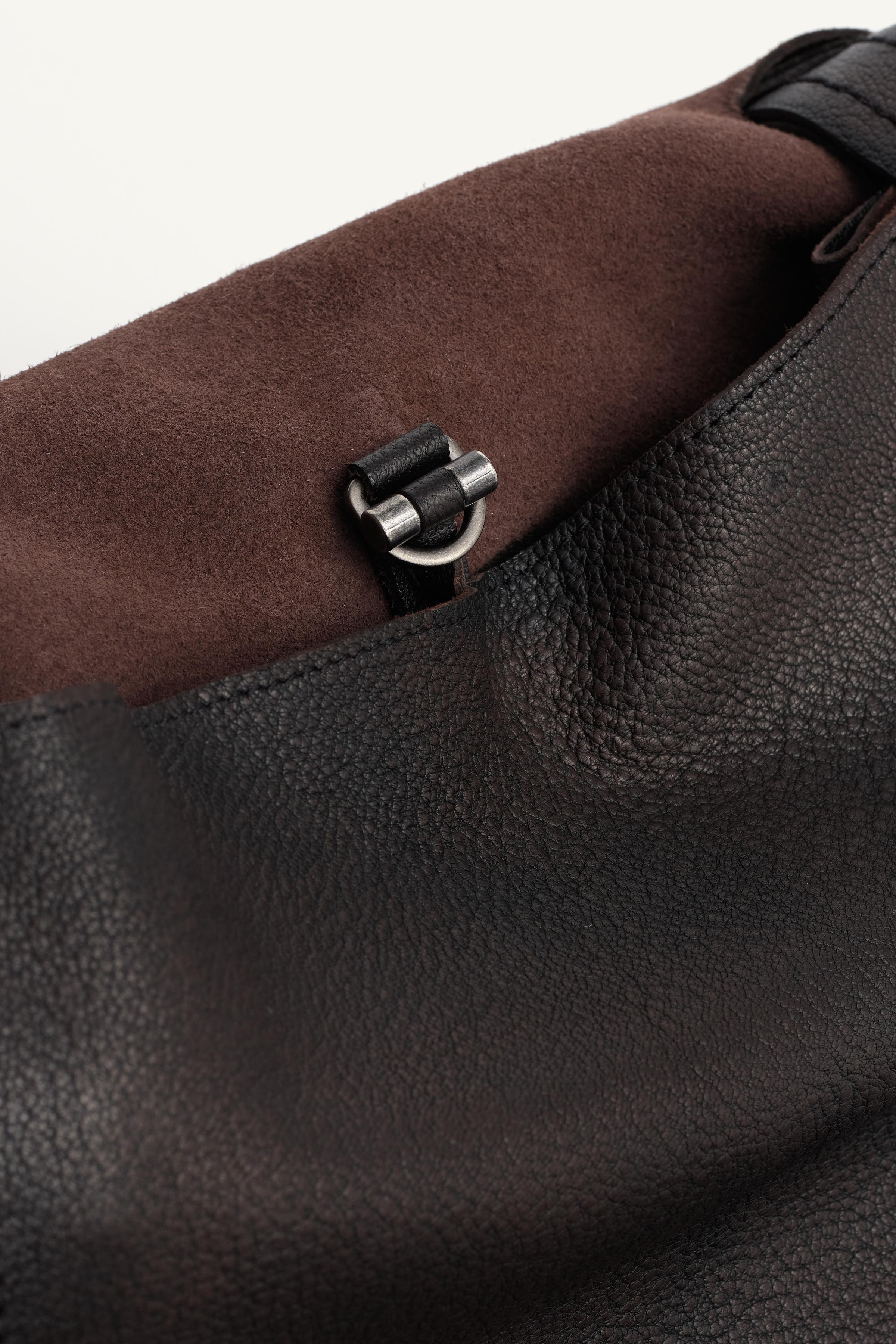 SAC BANDOULIÈRE CUIR CLOUS