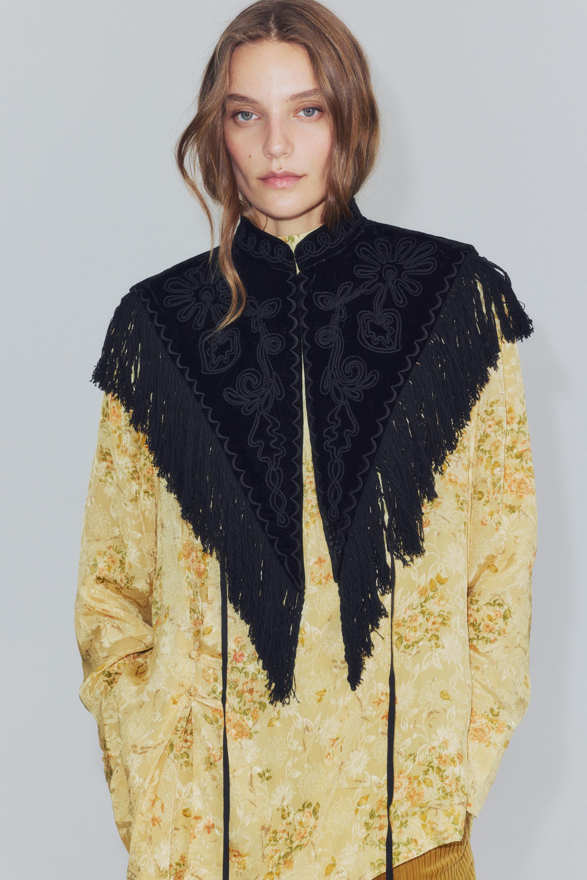 ZW COLLECTION EMBROIDERED FRINGE VELVET VEST