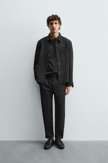 SURCHEMISE CONFORT SANS REPASSAGE - Noir de Zara