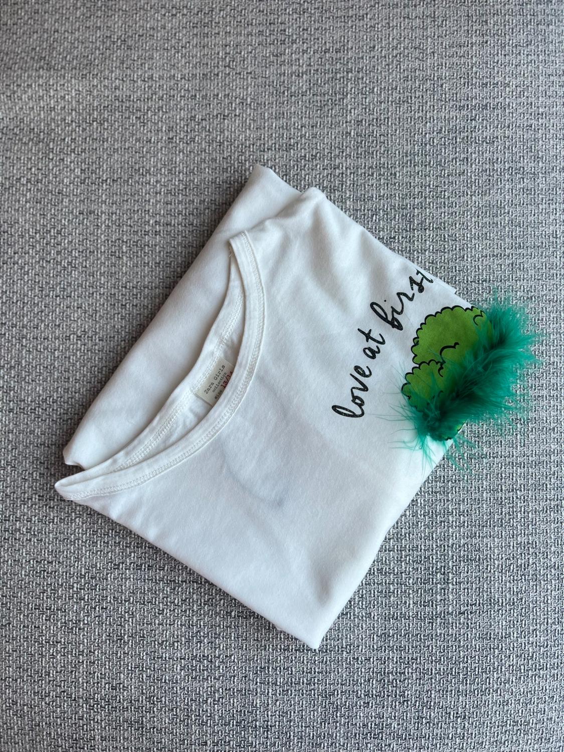 FEATHER AND PRINT TOP - Image 6