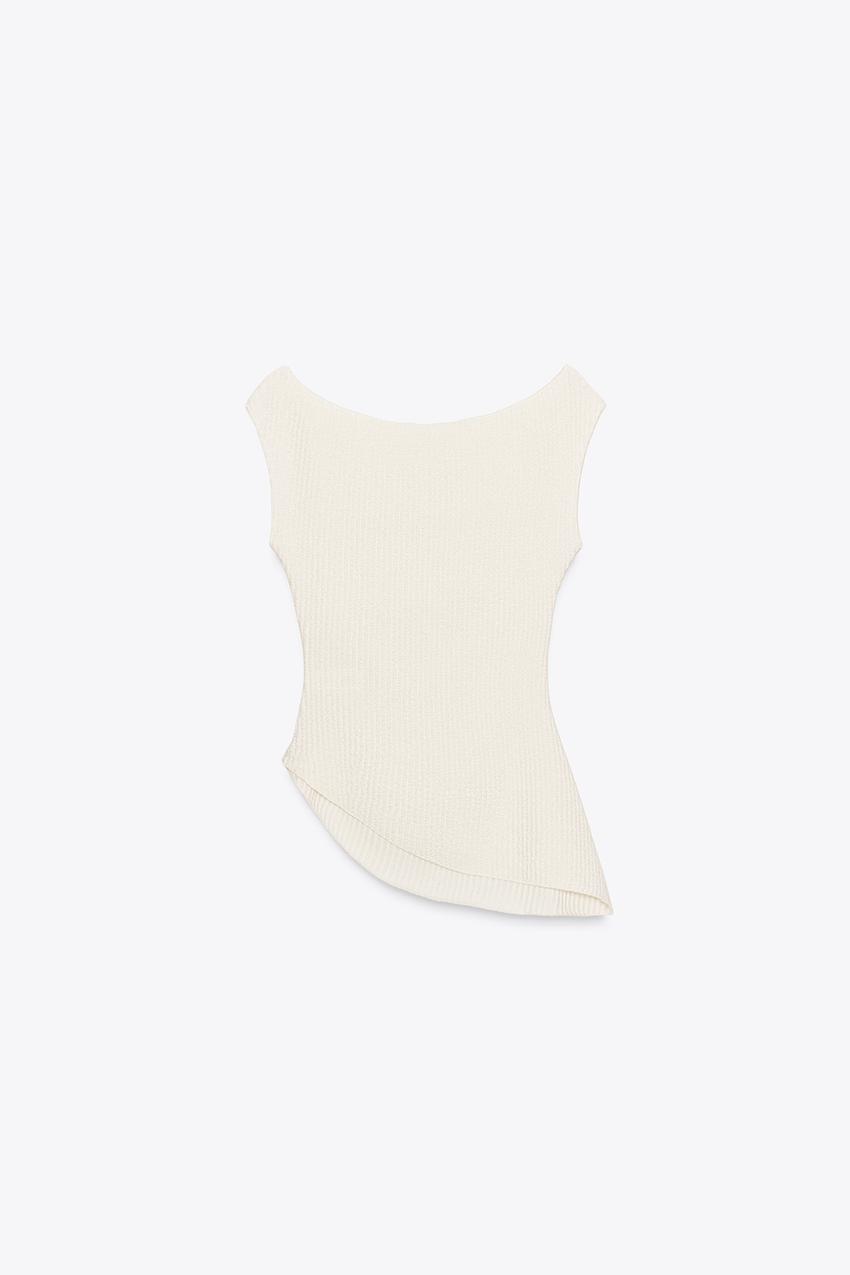 TEXTURED DRAPED TOP