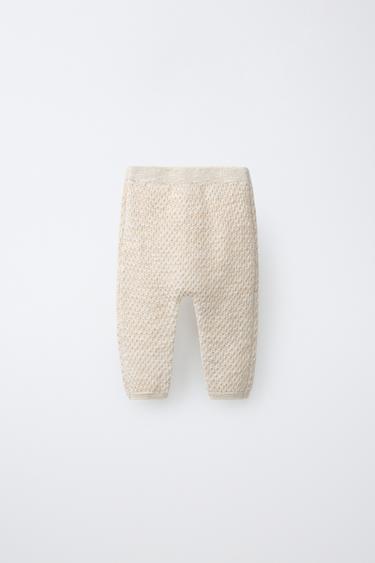 PANTALON EN MAILLE TEXTURÉE - Beige clair de Zara - Image 1