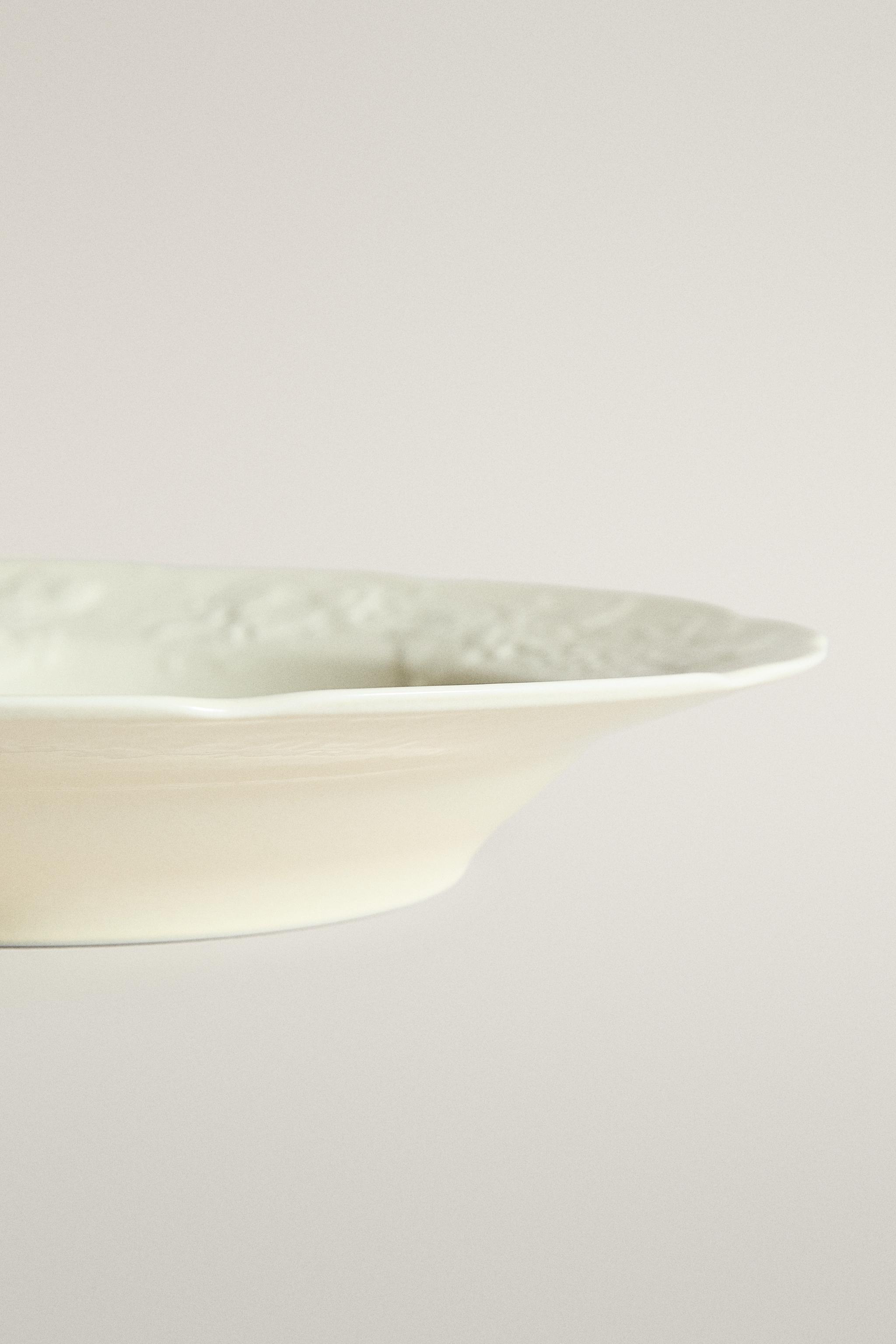 ASSIETTE CREUSE PORCELAINE RAISIN
