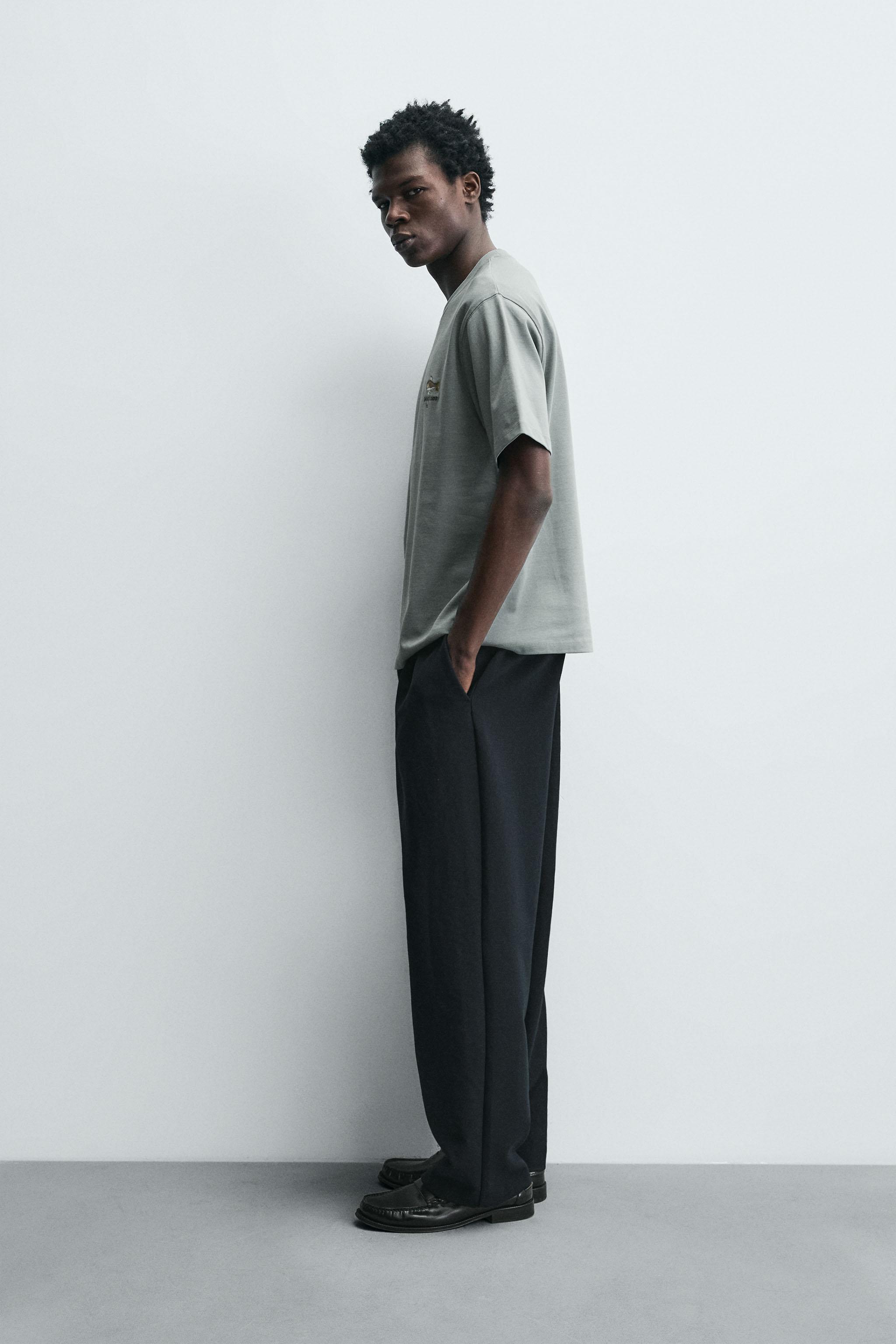 EMBROIDERED FISH T-SHIRT