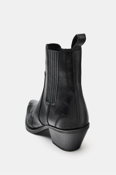 BOTTINES EN CUIR AVEC SURPIQÛRES COW-BOY - Noir de Zara - Image 5
