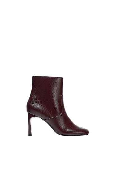 ROUND TOE HEELED ANKLE BOOTS
