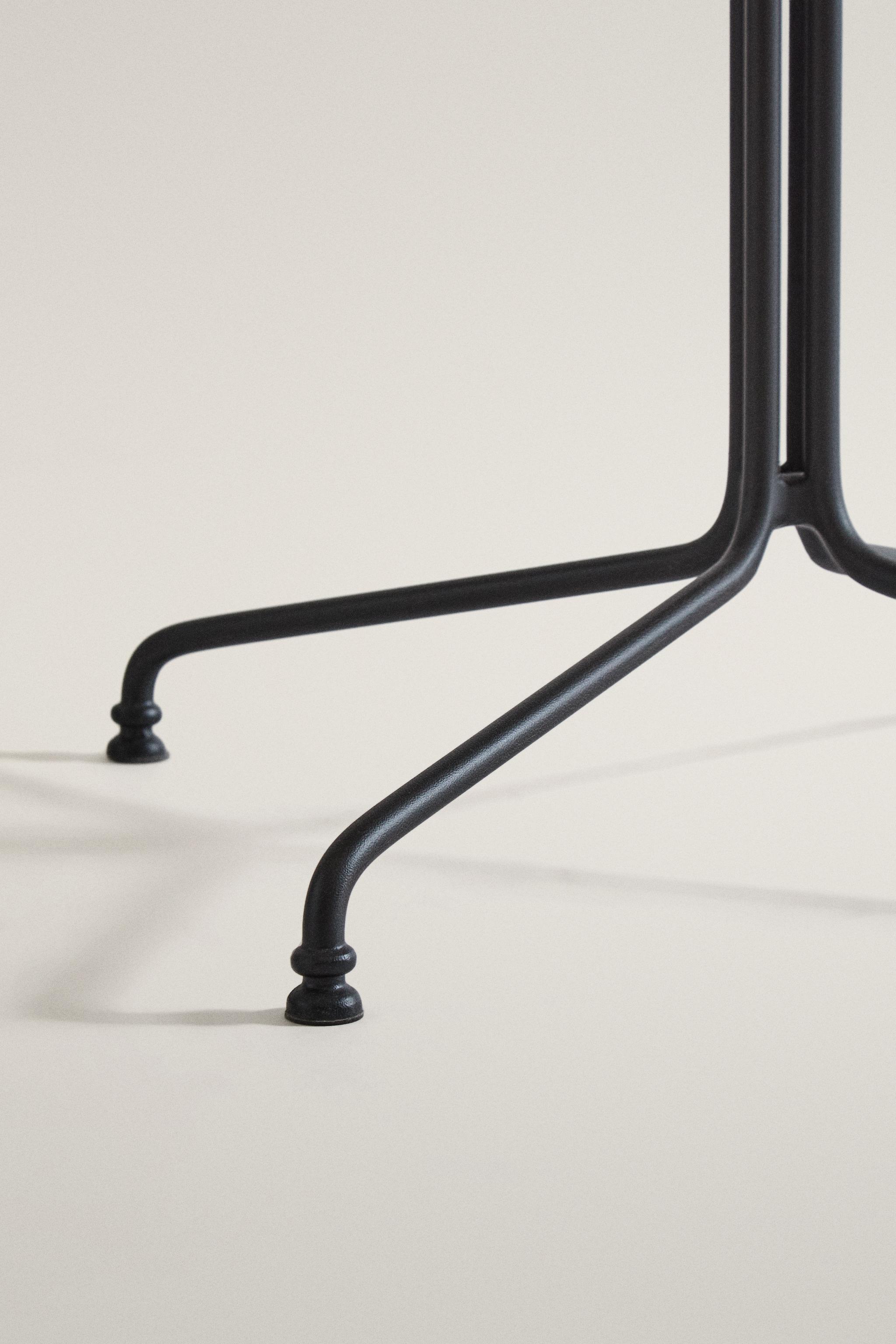 OUTDOOR WROUGHT IRON TABLE