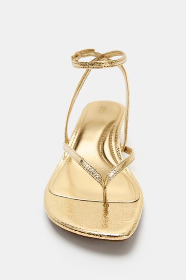 METALLIC-EFFECT KITTEN HEEL SANDALS - Gold by Zara - Image 3