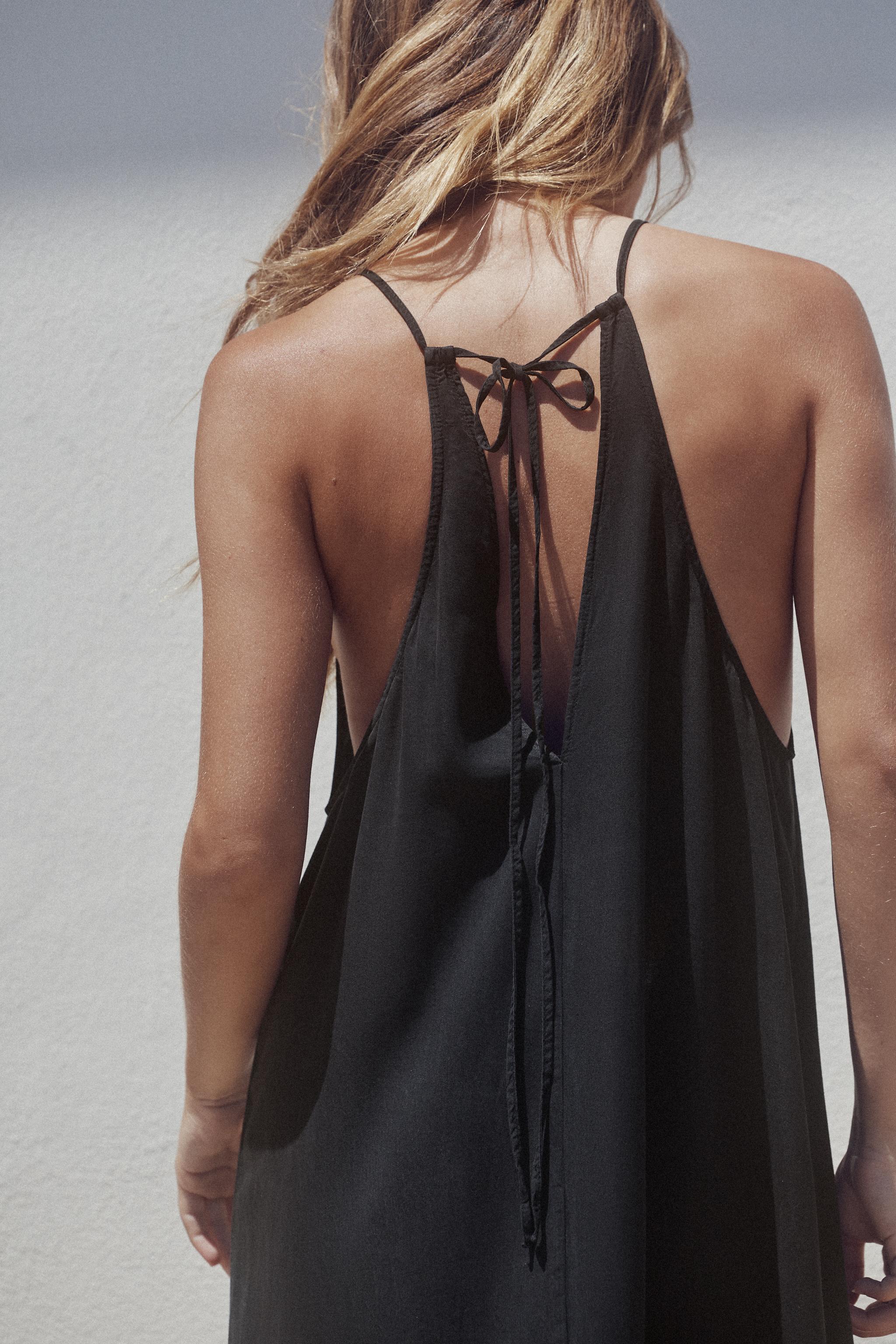 ギャザー入りホルターネックワンピース - ブラック | ZARA Japan