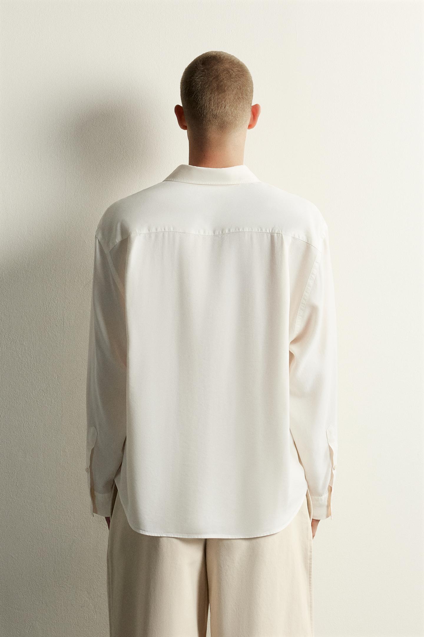 Мужская рубашка Zara Relaxed-Fit Fluid, цвет: Экрю — фото 3