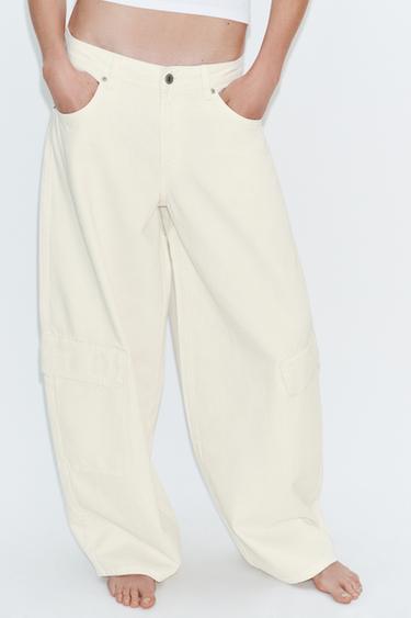 TRF OVERSIZE CARGO MID-WAIST JEANS - Ecru by Zara