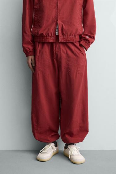 TECHNICAL JOGGERS WITH CONTRAST SIDE TAPING - Red by Zara
