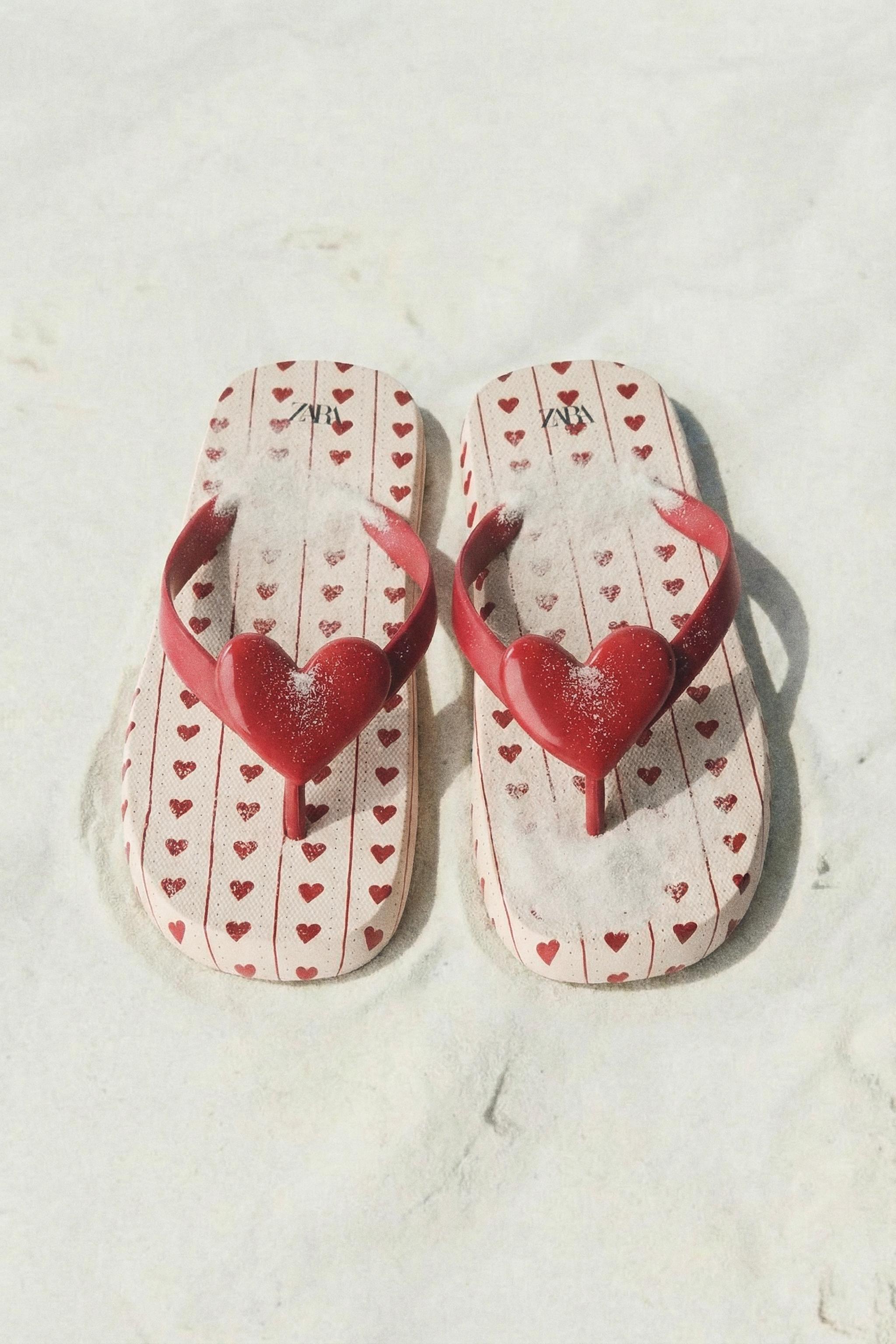 SANDALES DE BAIN CŒUR