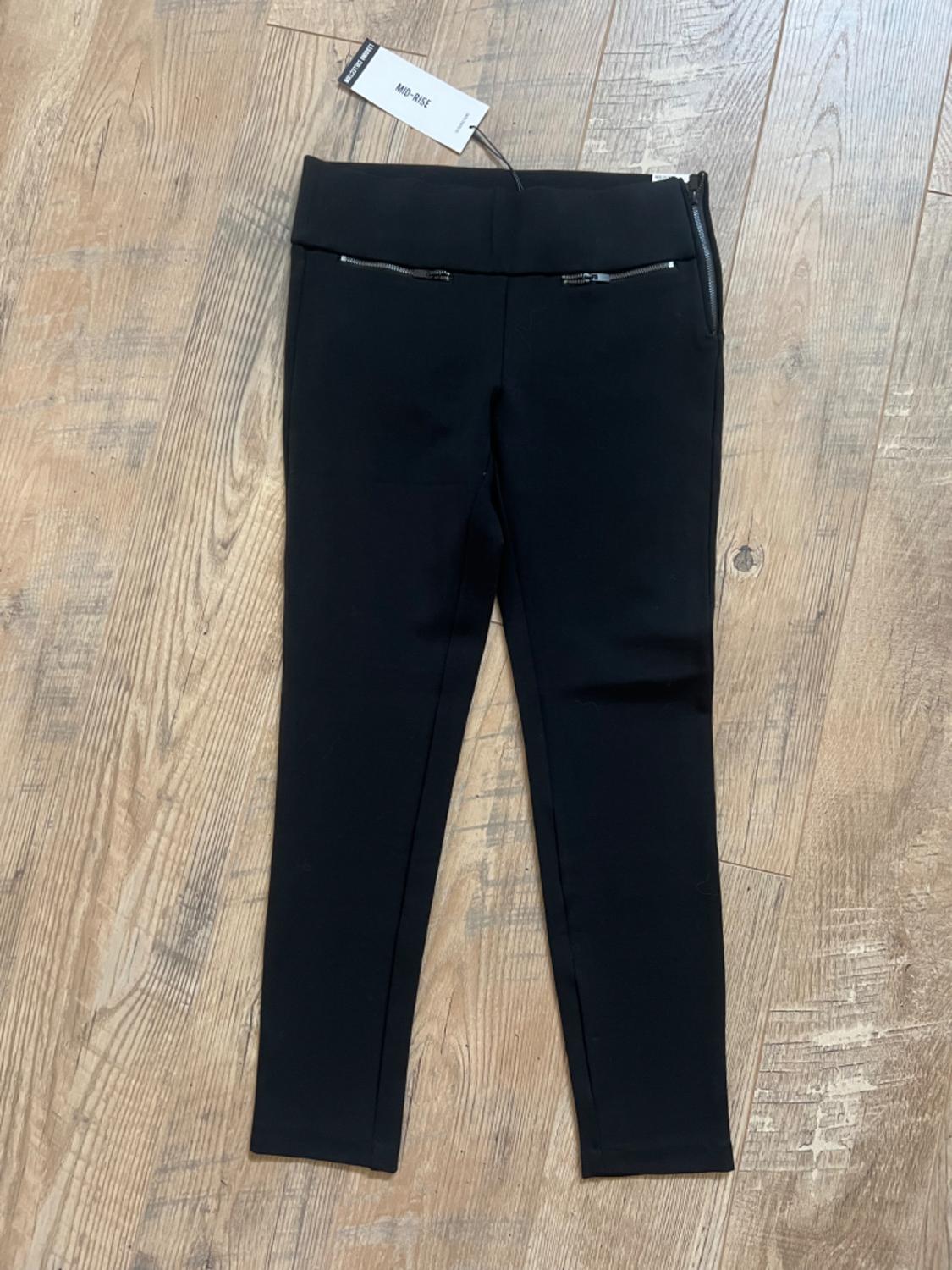 MID-RISE LEGGINGS WITH ZIPPERS