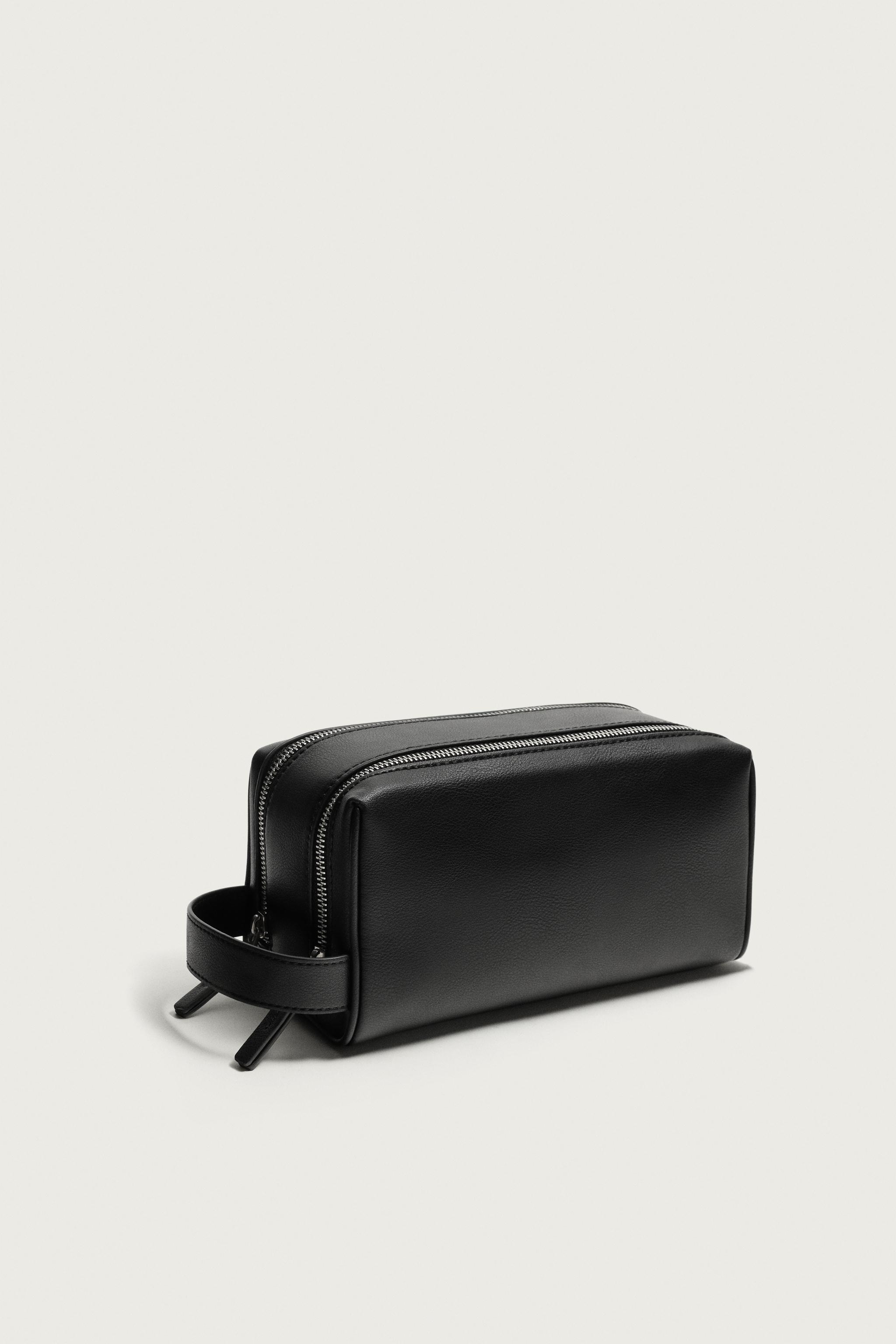 SMOOTH TOILETRY BAG — Black