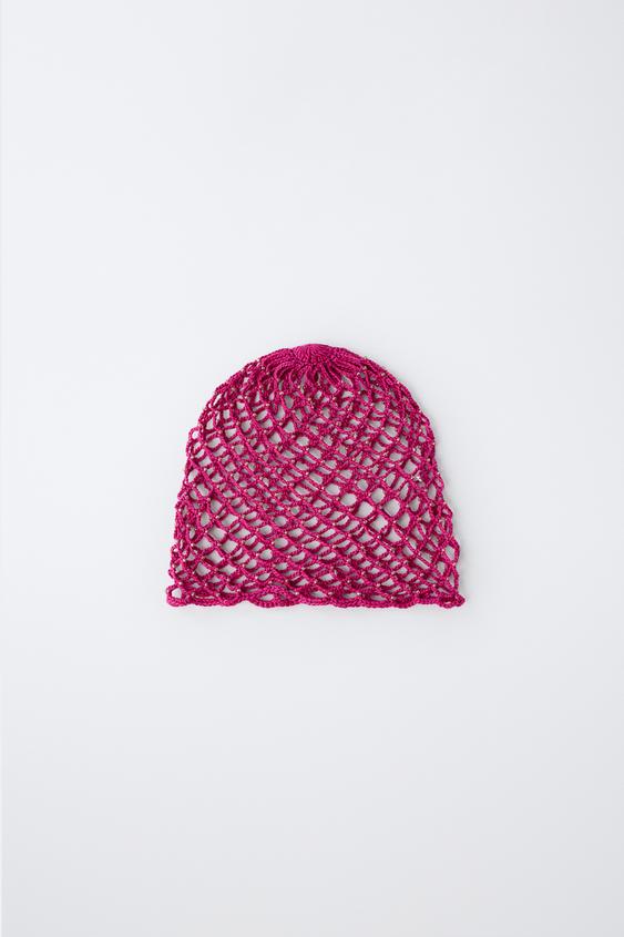 CASQUETE PUNTO CROCHET ABALORIOS - Frambuesa de Zara - Imagen 0