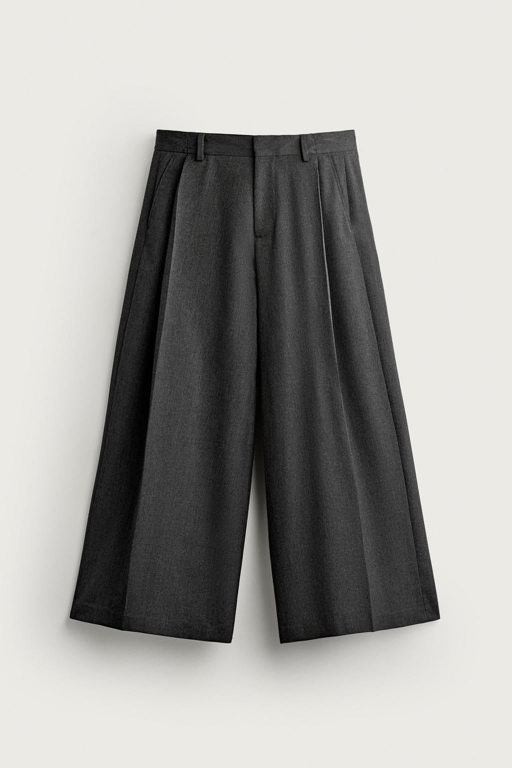 WIDE-LEG PLEATED TROUSERS