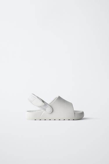 RUBBER SLIDERS - White by Zara