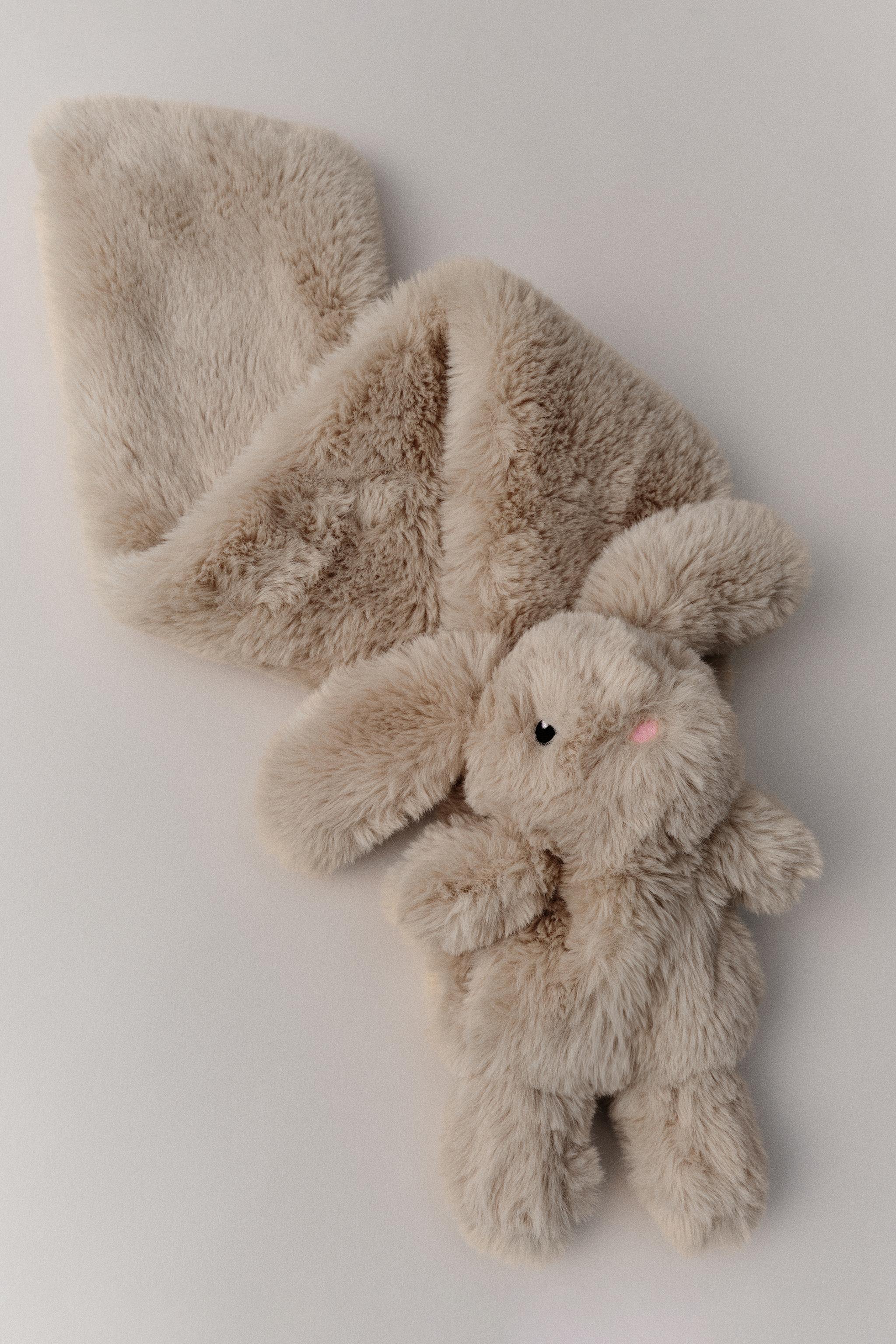 FAUX FUR BUNNY SCARF