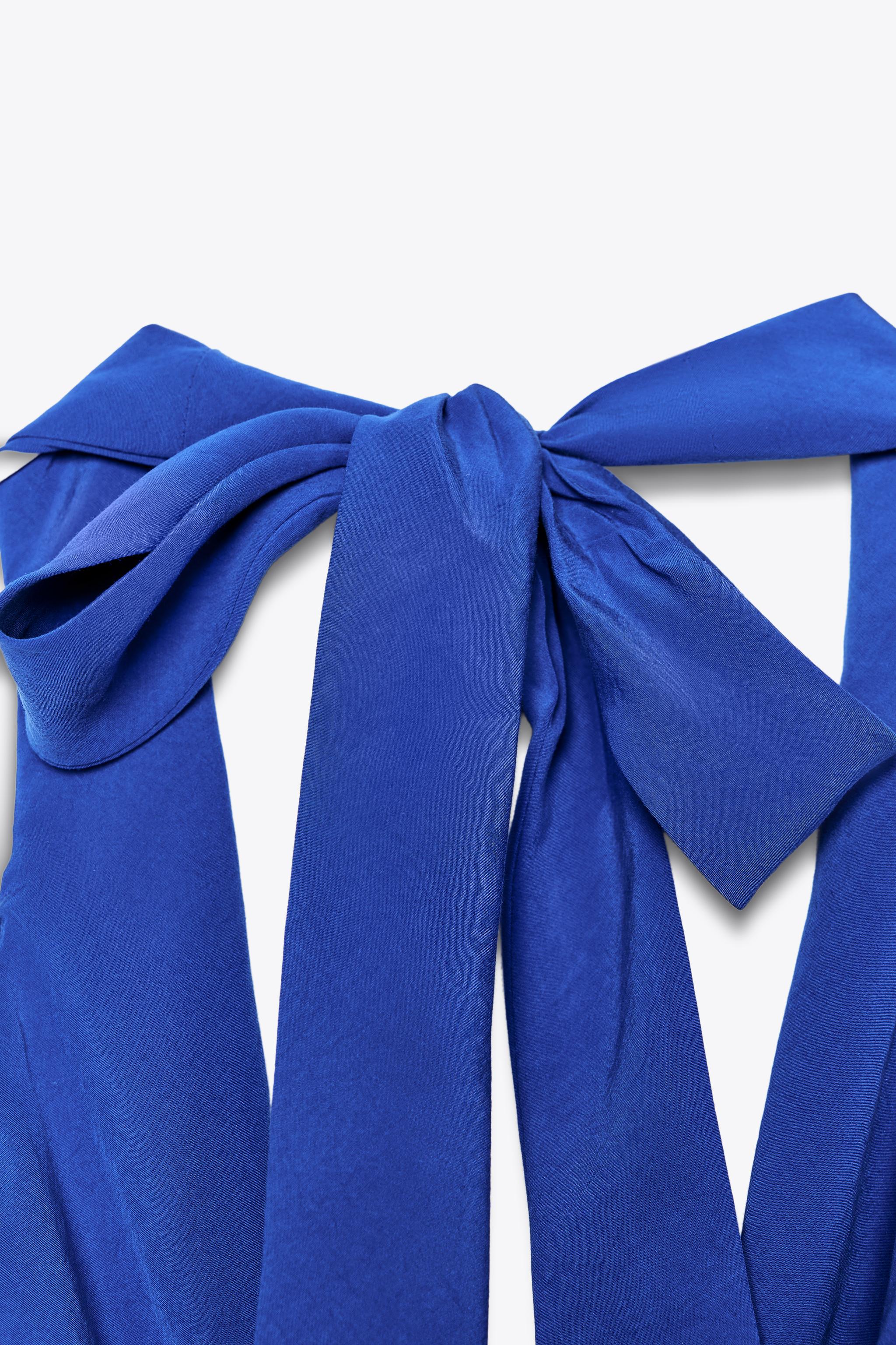 ★TOUT Y EST★ Mele Lily Blue 23MLLB Lily Bloom Blue Maxi Skirt – Two Cumberland