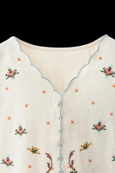 BLUSA BORDADOS - Crudo de Zara
