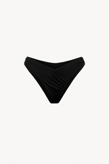 BRAGUITA BIKINI FRUNCE - Negro de Zara