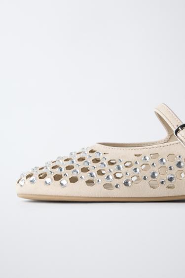 BALLERINES BRILLANTES - Beige de Zara - Image 5
