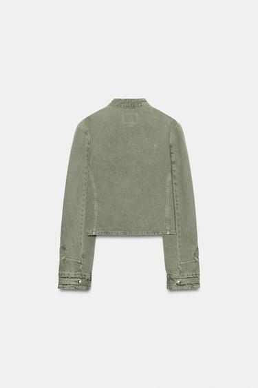 VESTE CINTREE À BOUTONS - Vert de Zara - Image 4