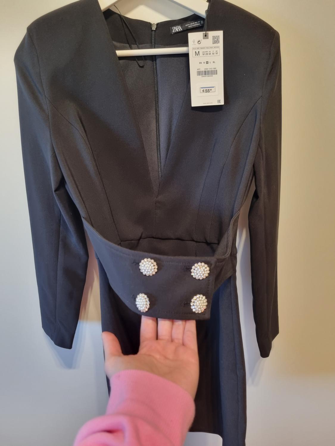 BELTED BLAZER DRESS WITH PEARL BEAD APPLIQUÉS