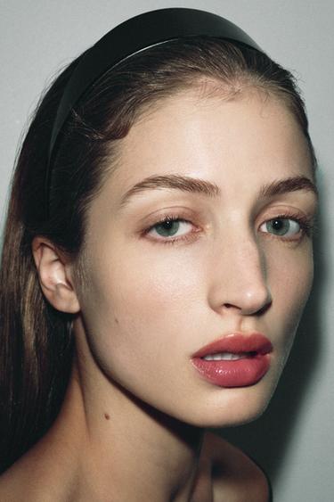 GLOSS LIPSTICK - GLOSSY TWIST - ROSE by Zara
