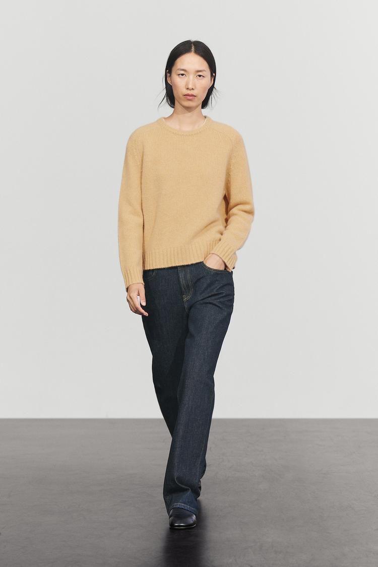 Knit 100% cashmere round neck sweater — Yellow