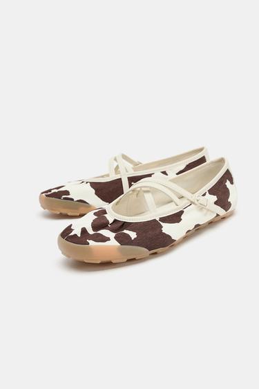 BALLERINES SPORT IMPRIMÉ ANIMALIER AVEC BRIDES - Multicolore de Zara - Image 3