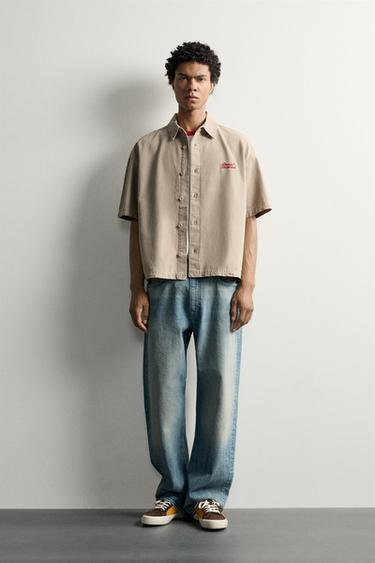 RELAXED FIT CONTRAST TEXT SHIRT - camel by Zara