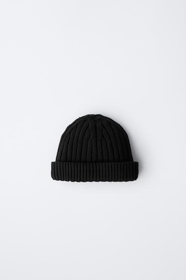 CHUNKY KNIT BEANIE - Black by Zara