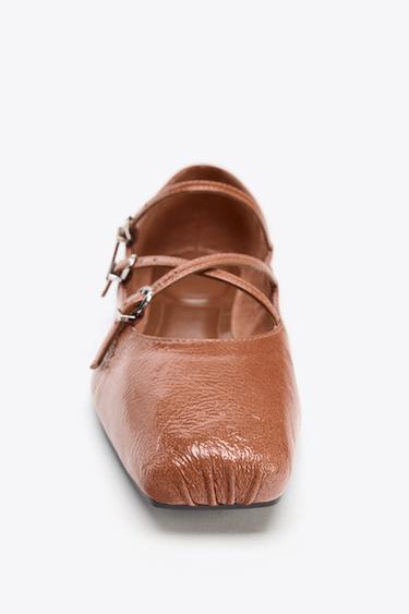 BALLERINES EN CUIR À BOUT CARRÉ - Beige de Zara - Image 3