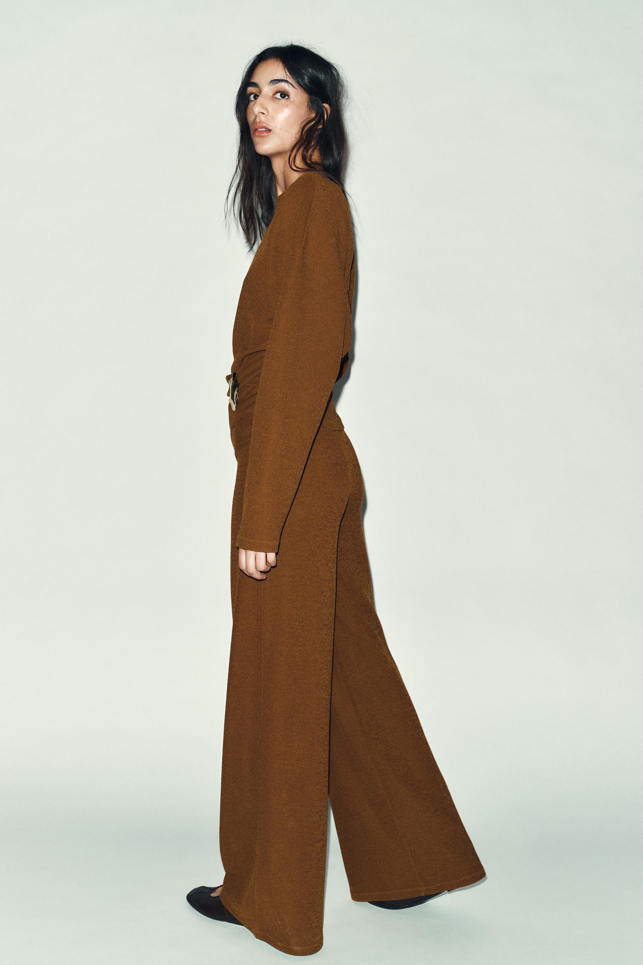 TEXTURED WIDE LEG PANTS