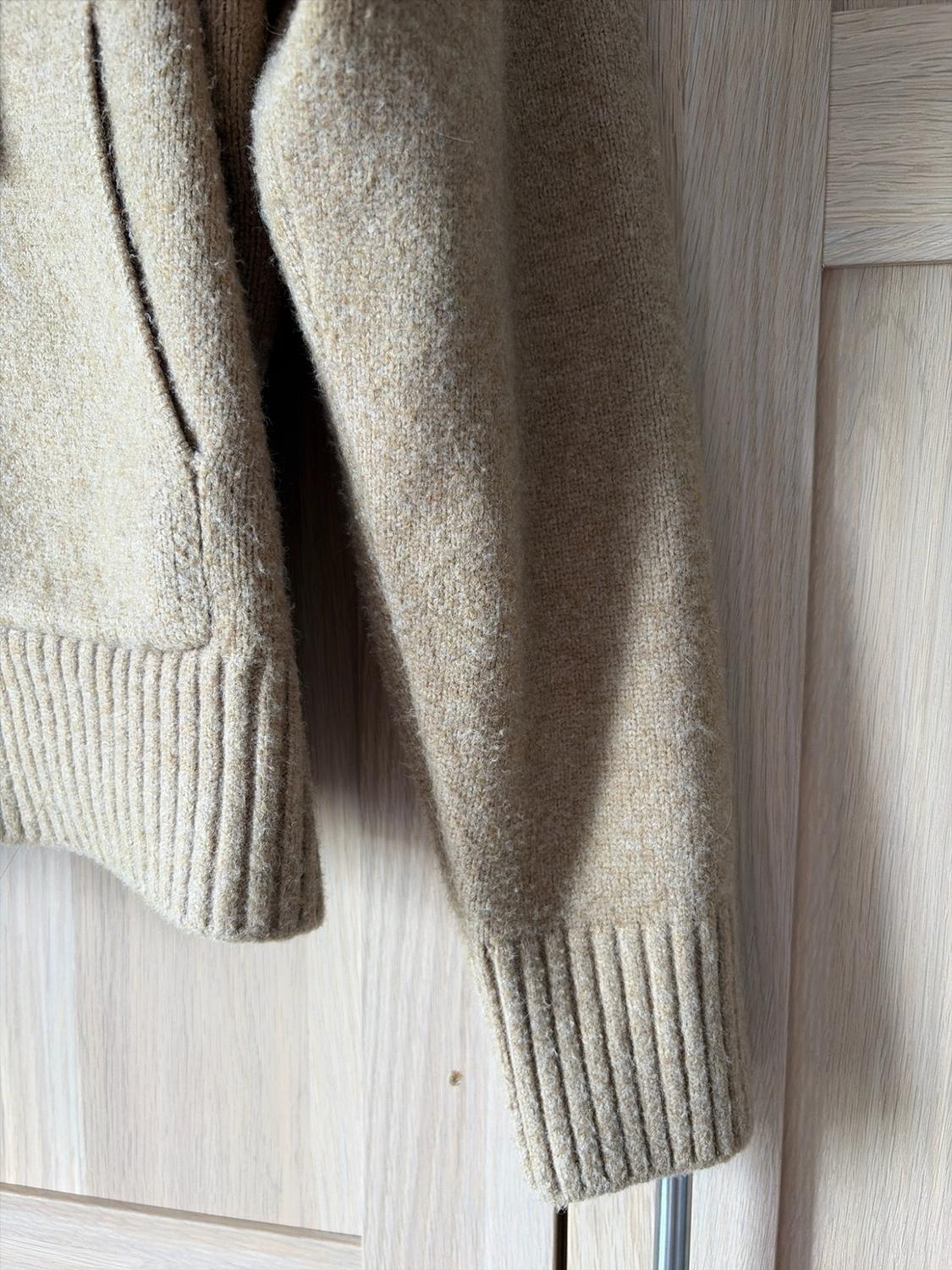 KNIT HOODIE - Image 4