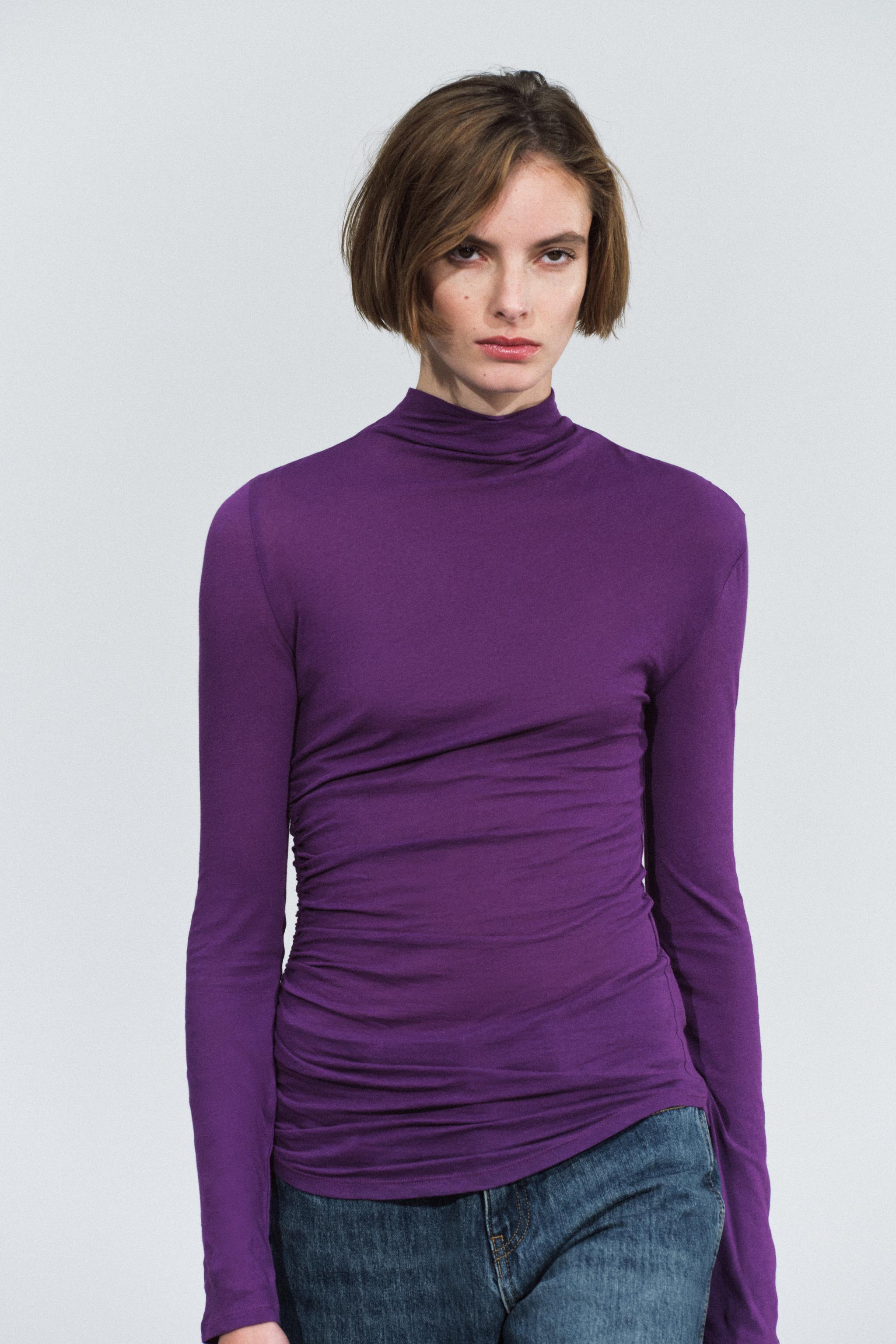 ハイネック ギャザー Tシャツ - パープル | ZARA Japan / 日本