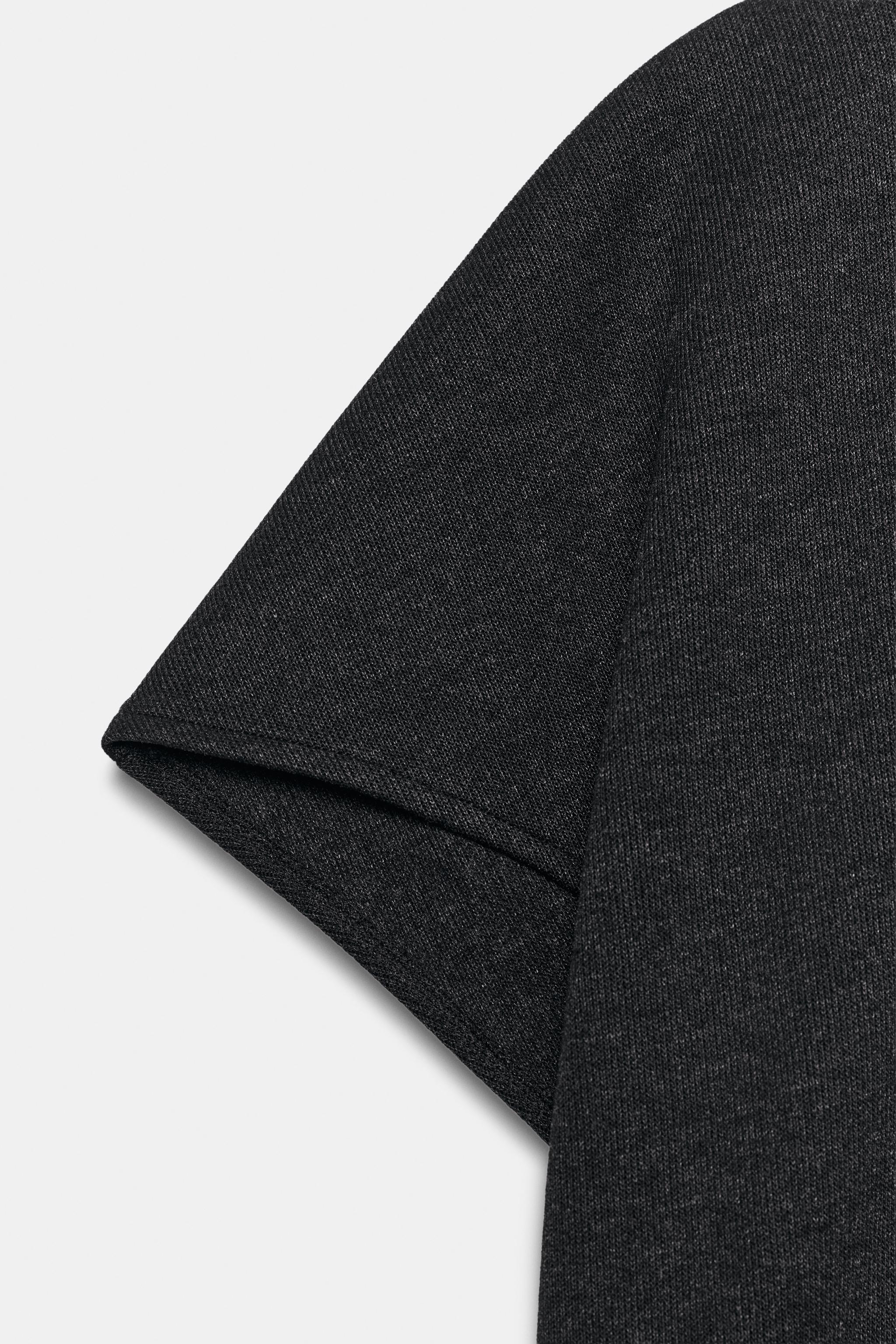 SOFT SHORT-SLEEVE TOP