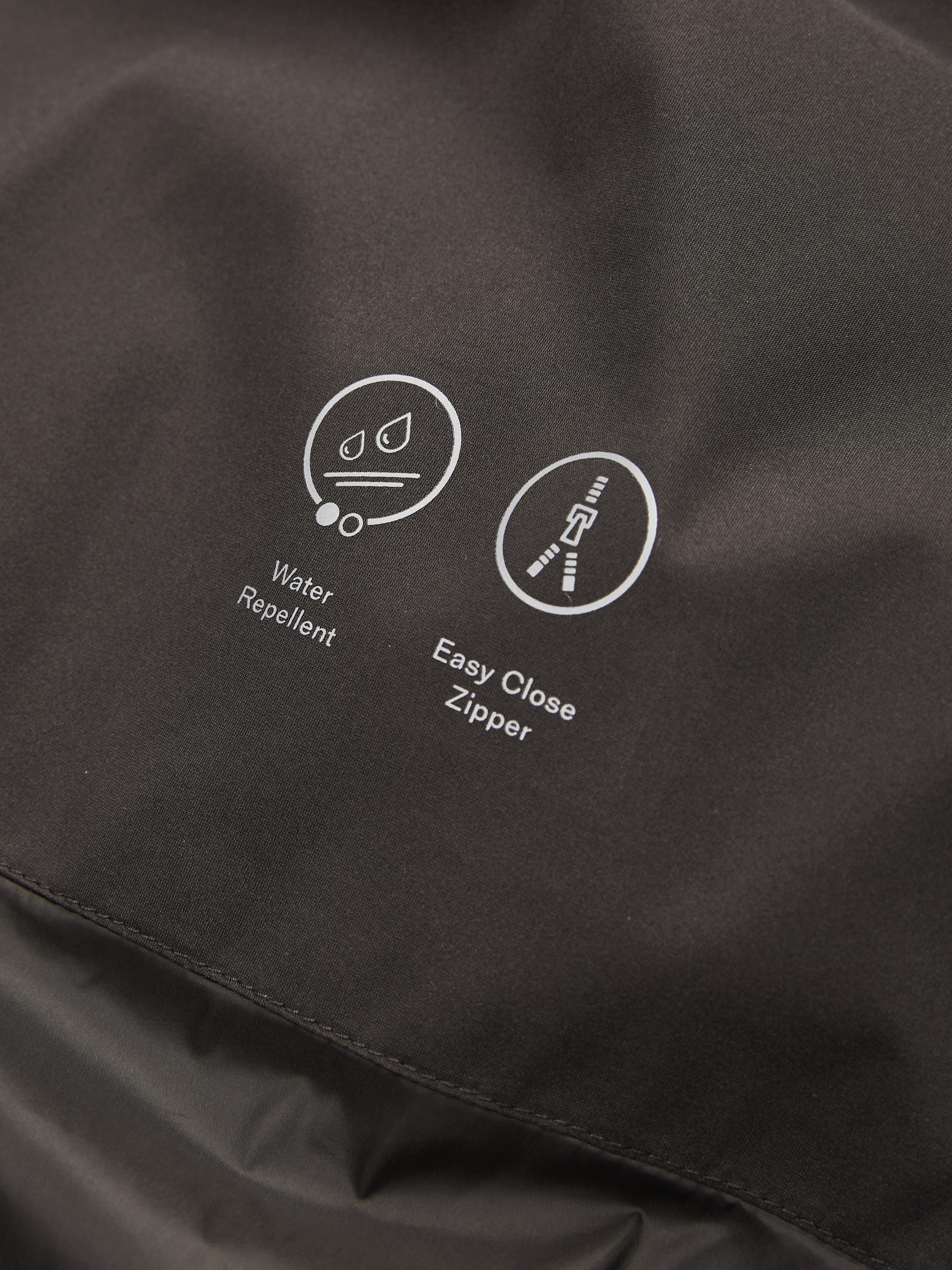 Water-repellent bomber jacket with hem detail