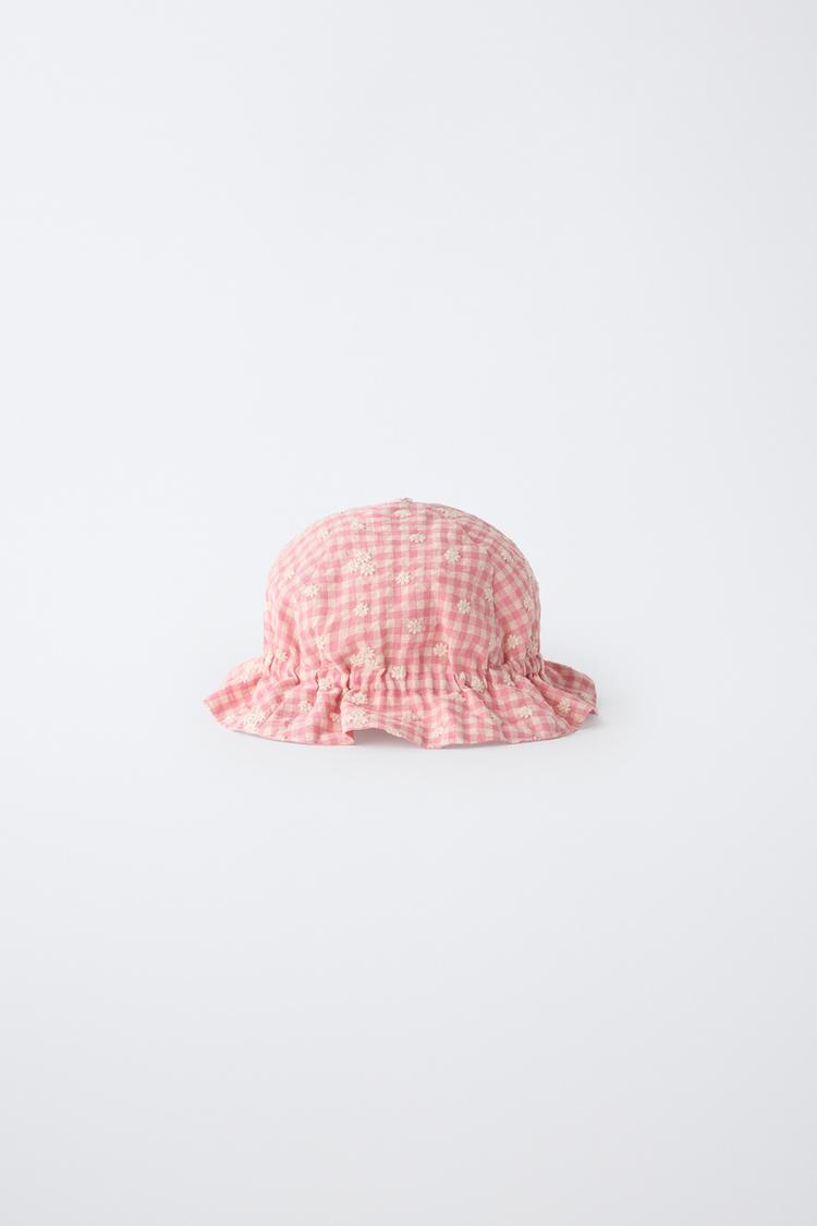 GINGHAM AND EMBROIDERED FLOWER HAT — Pink / White