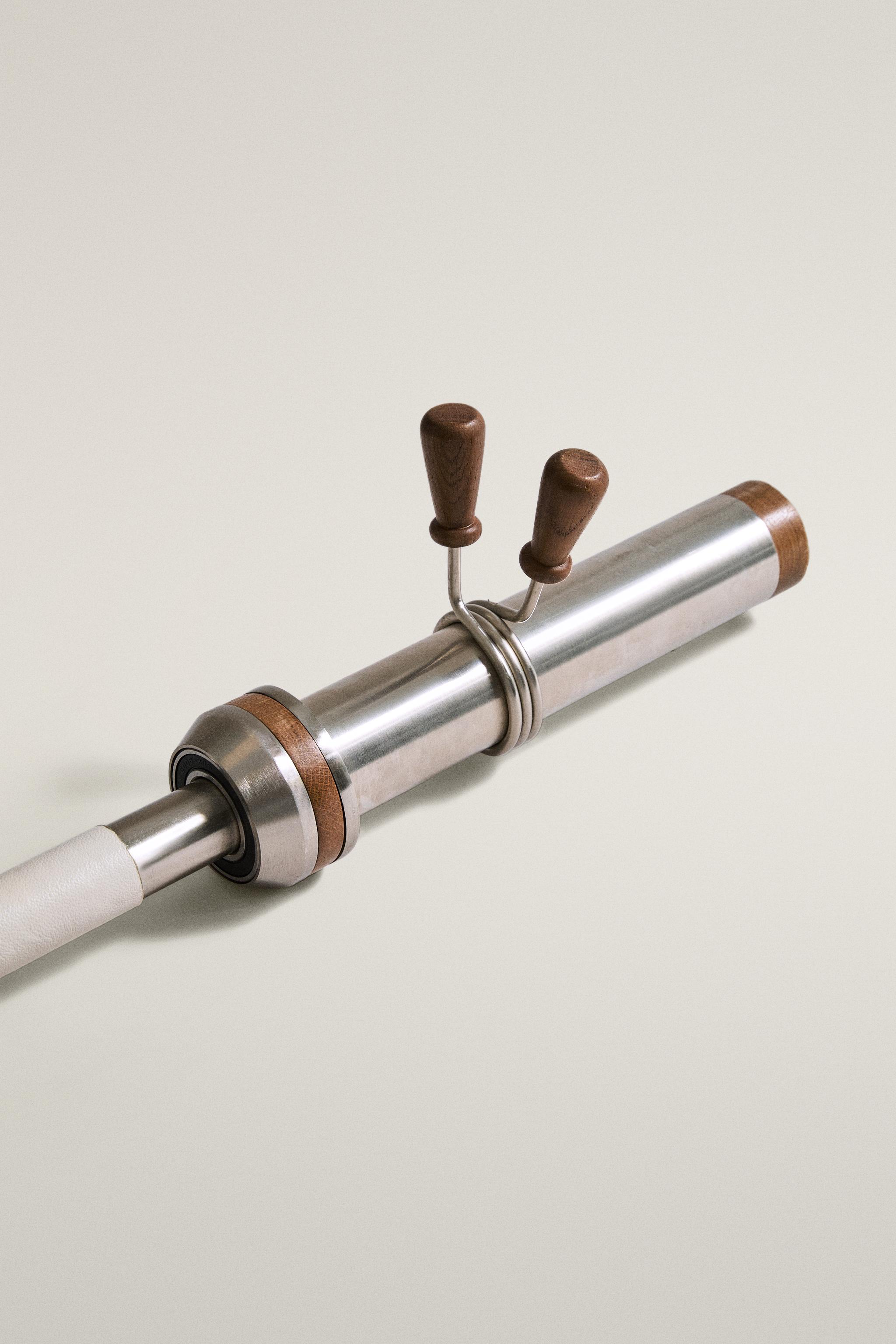 GYM WEIGHT BARBELL