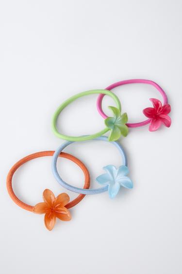 LOT DE QUATRE ÉLASTIQUES FLEURS - Multicolore de Zara - Image 1