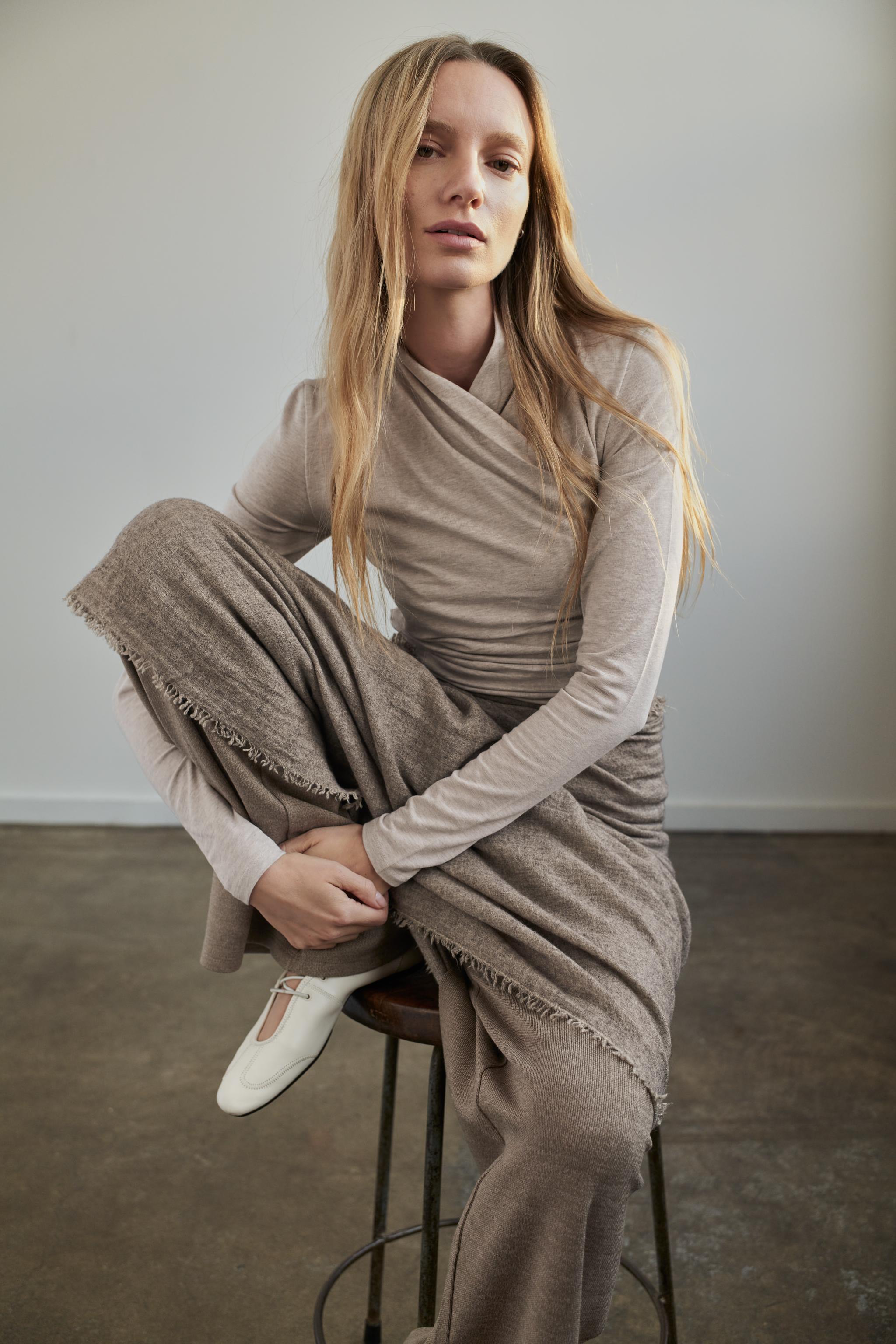 SIDE DRAPED T-SHIRT - Sand / Marl | ZARA United States