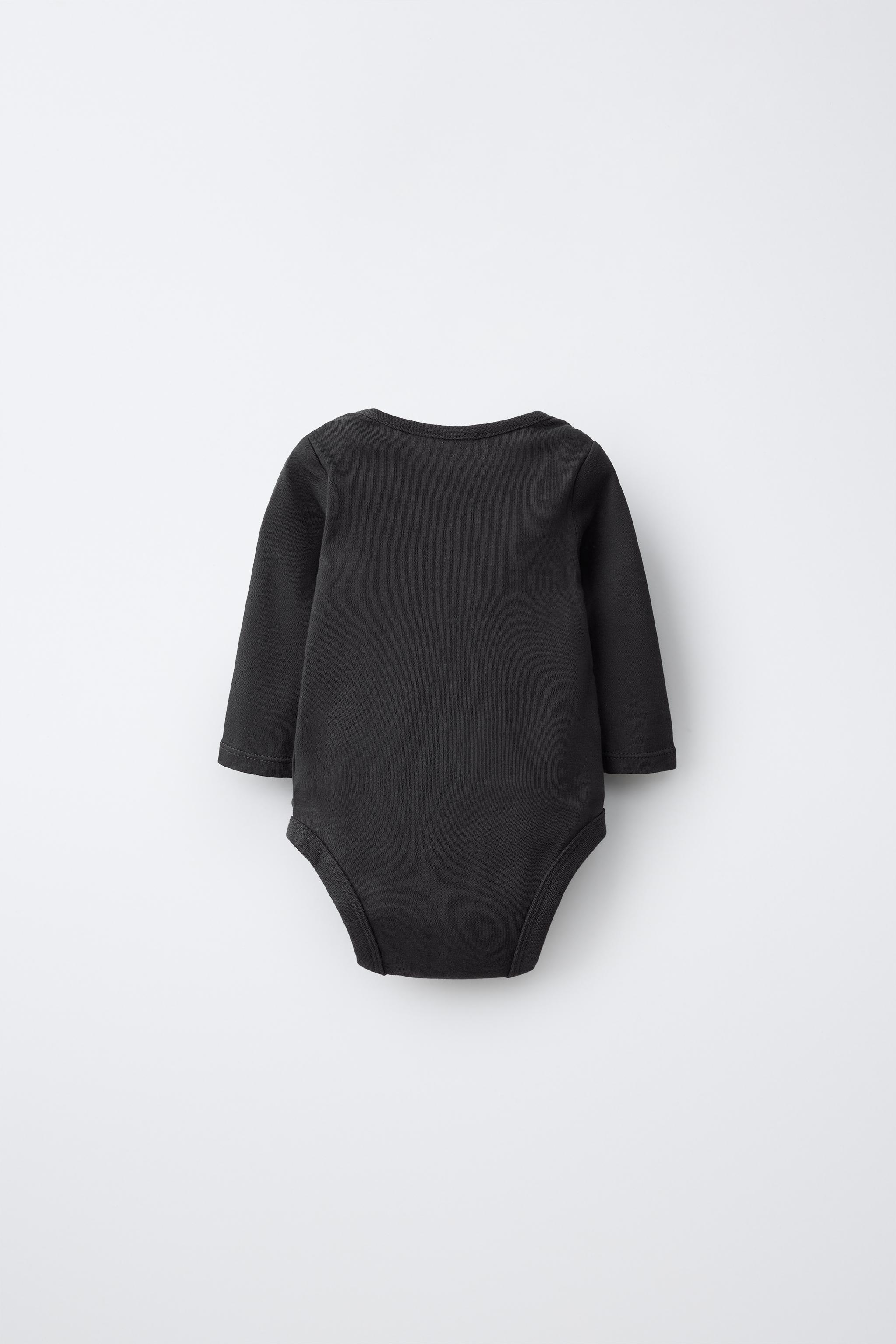 LOT DE CINQ BODYS MANCHES LONGUES RAYURES
