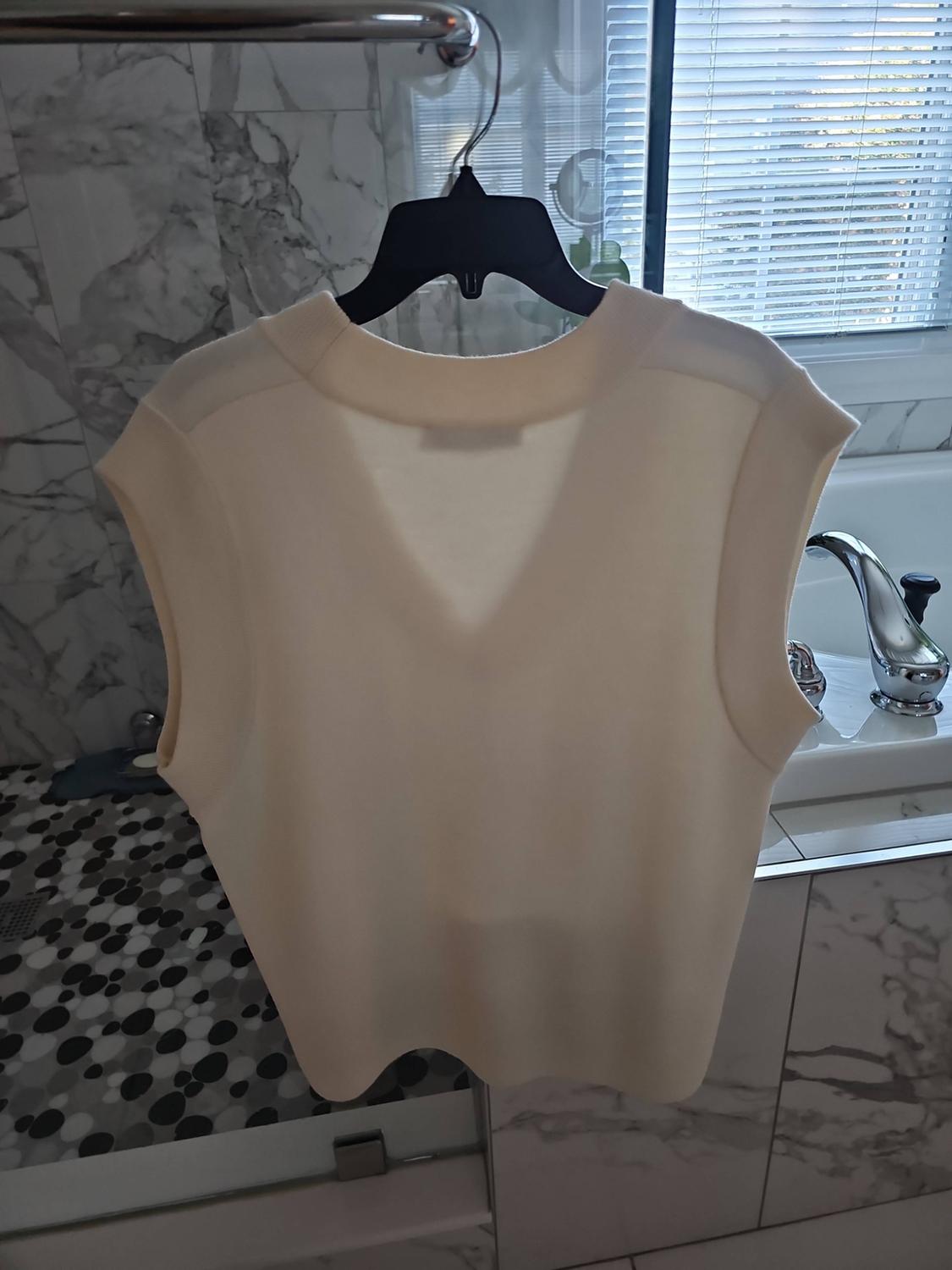 VEST - Image 5