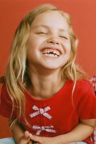 RIB T-SHIRT WITH BOWS - Red by Zara